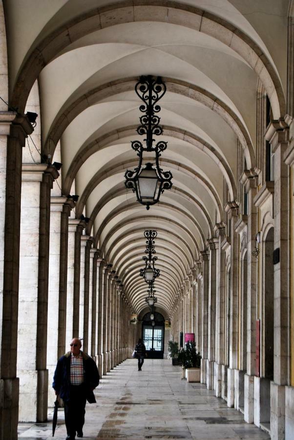 Ferienwohnung Escadinhas De Sao Cristovao Lissabon Exterior foto